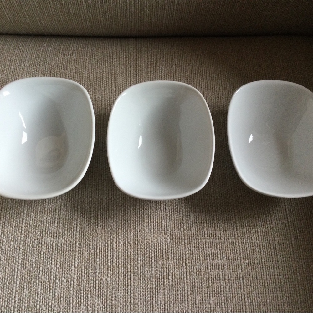 Set of 3 Pier 1 Condiment Dipping Bowls White Sushi Night EUC